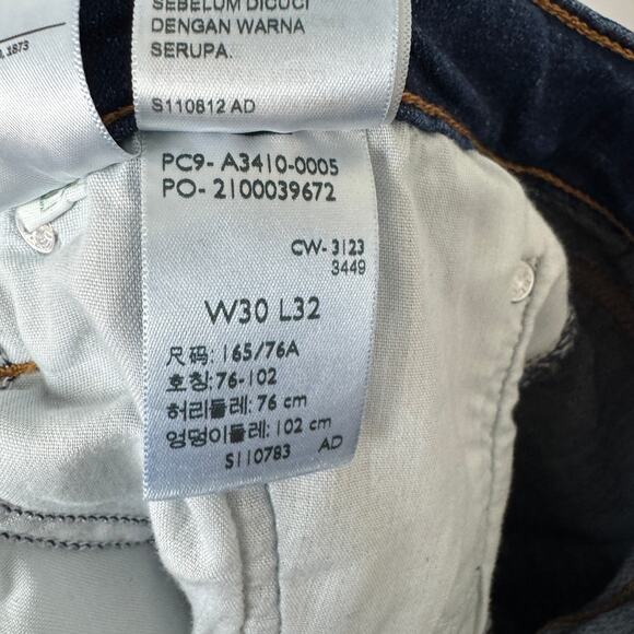 Levi's 726 Medium Wash Flare Jean Size 30 - Picture 10 of 11